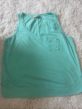Scoop Neck Pocket Tank Top in Aqua